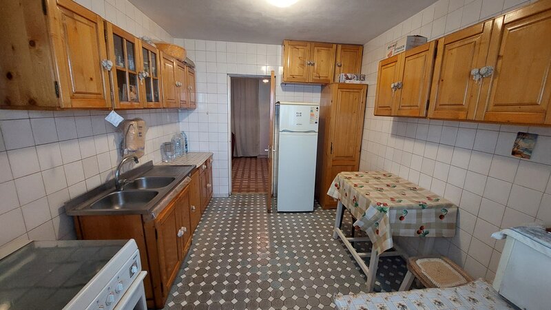 Chisinau Apartament 4 camere langa Scoala Gimnaziala nr 4, Mega Mall