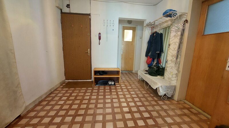Chisinau Apartament 4 camere langa Scoala Gimnaziala nr 4, Mega Mall